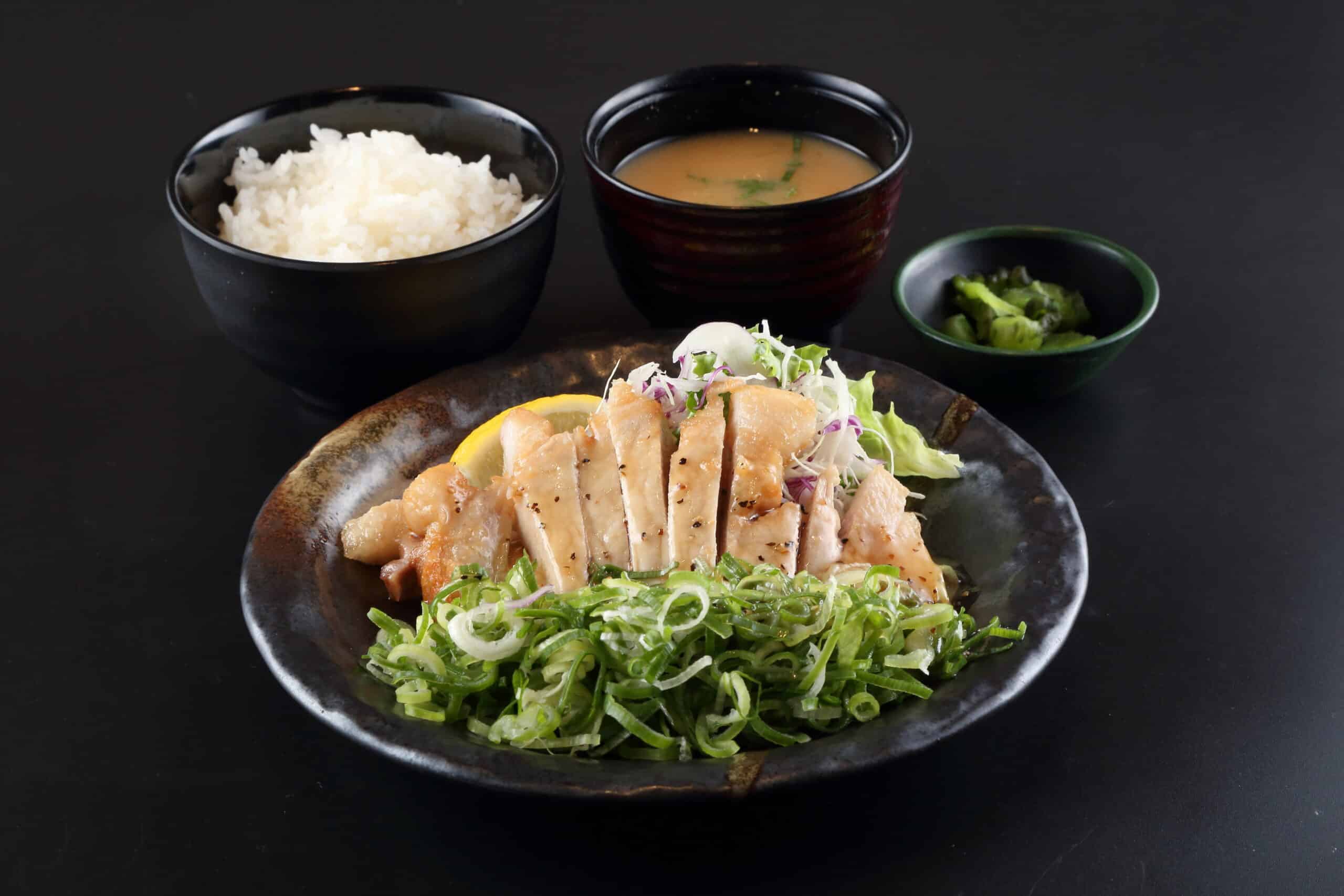 トンテキ定食(塩だれ)