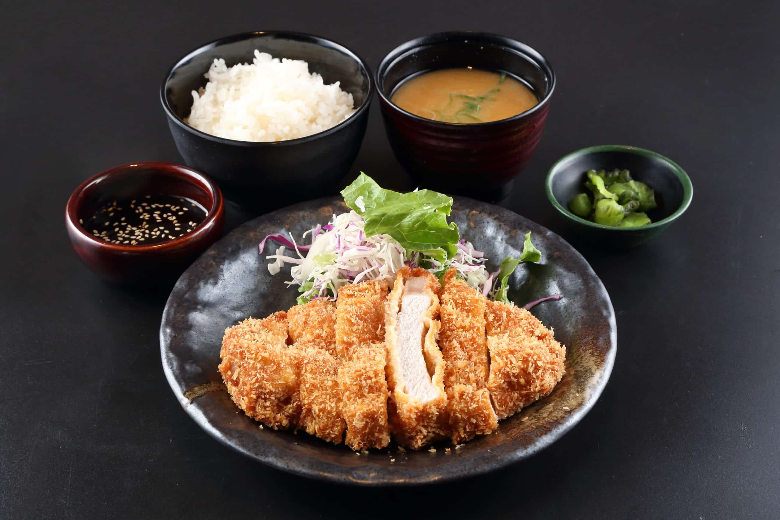 とんかつ定食